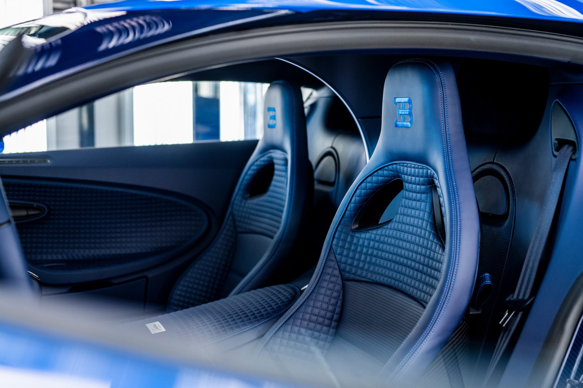 Bugatti-Centodieci-2022